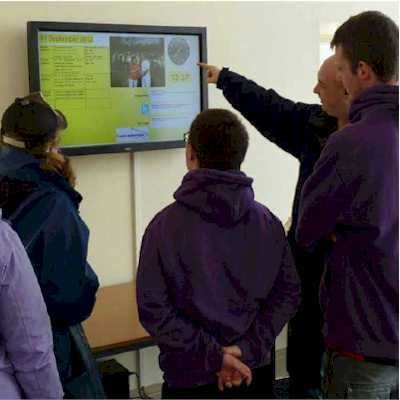 Digital signage college