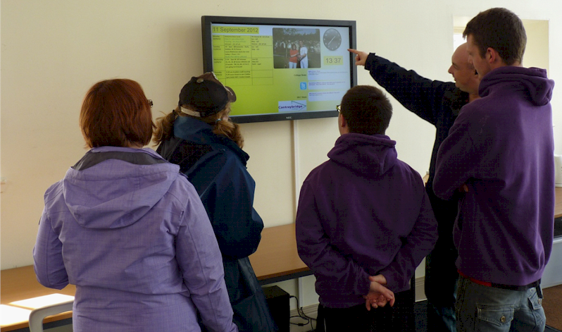 Repeat Signage at Cantraybridge College